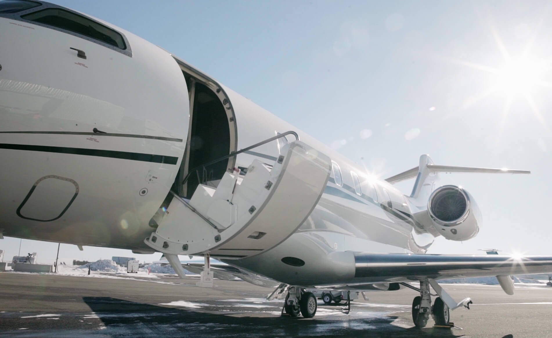 Private Jet Charters Are Saving the Oil & Gas and Mining Industries